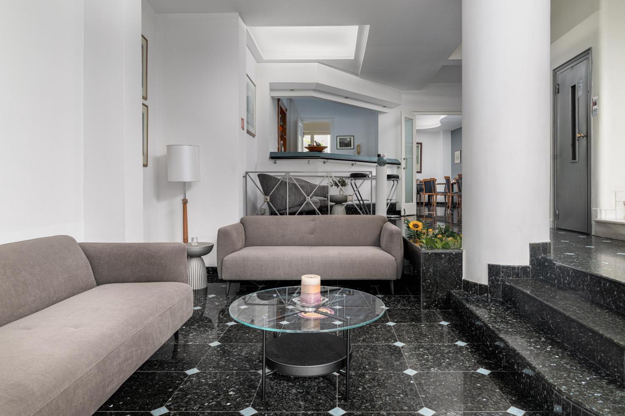 Hotel Athos