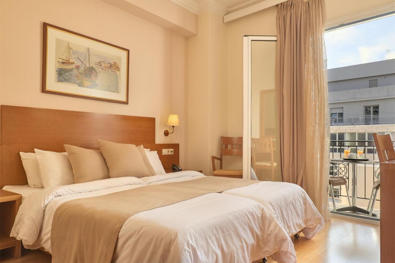 Athos Hotel 3*