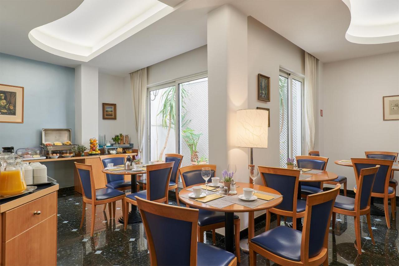 Athos Hotel 3*